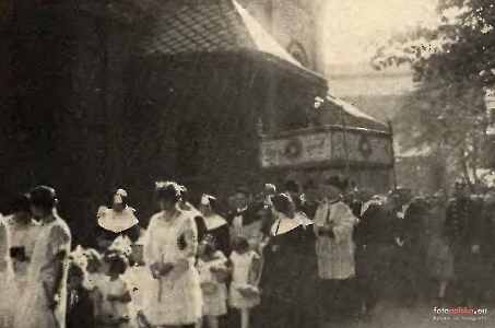 1928 - Kościół św. Rodziny