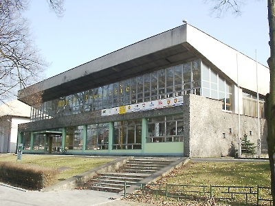 2002-03-06 - Hala sportowa