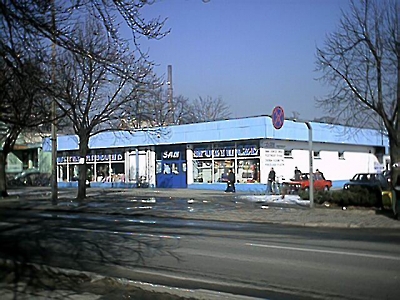 2003-02-24 - pawilon