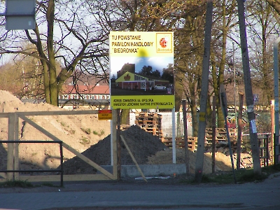 2007-04-14 - budowa Biedronki