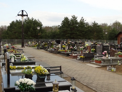 2022-05-07 - Cmentarz